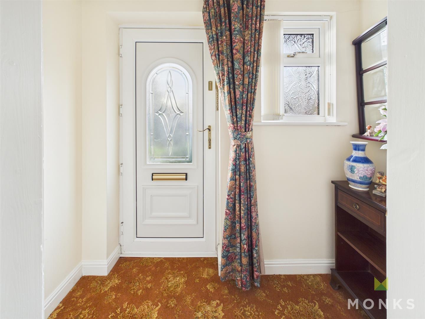 2 Rhyd Galed, Oswestry, SY11 3NY For Sale